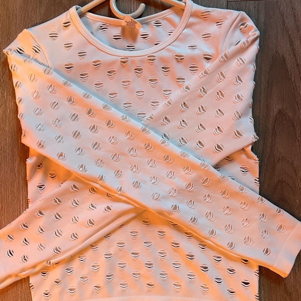 FCT BASICS- WHITE RIPPED LONG SLEEVE SHIRT
